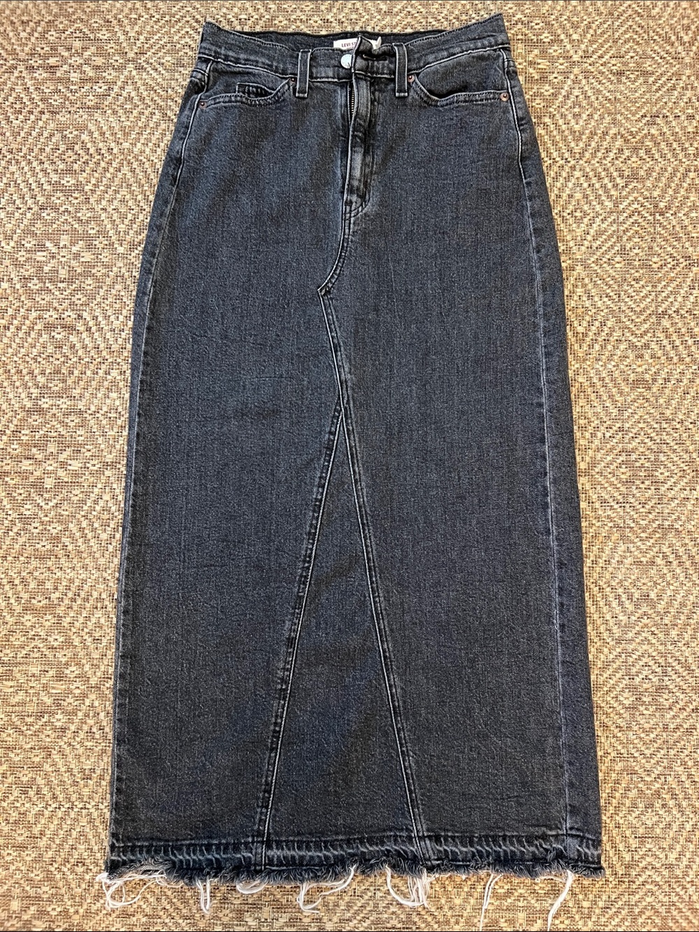 Levi's Black/Dark Gray Wash Straight Denim Maxi Skirt